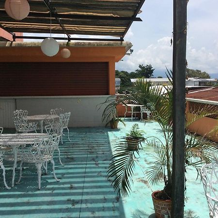 Hotel Juros Катемако Екстериор снимка